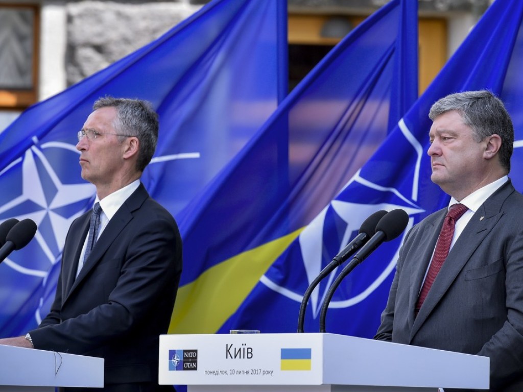 Украина-НАТО: спешка и несовместимость