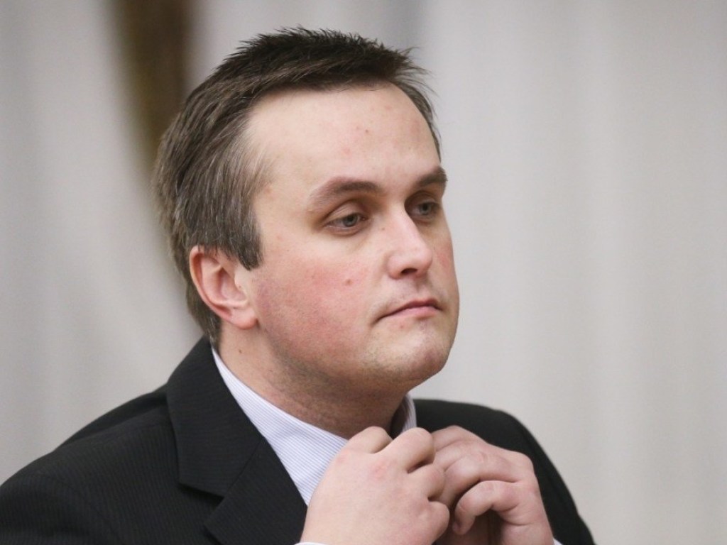 В деле о попытке подкупа Холодницкого назначили коллегию судей