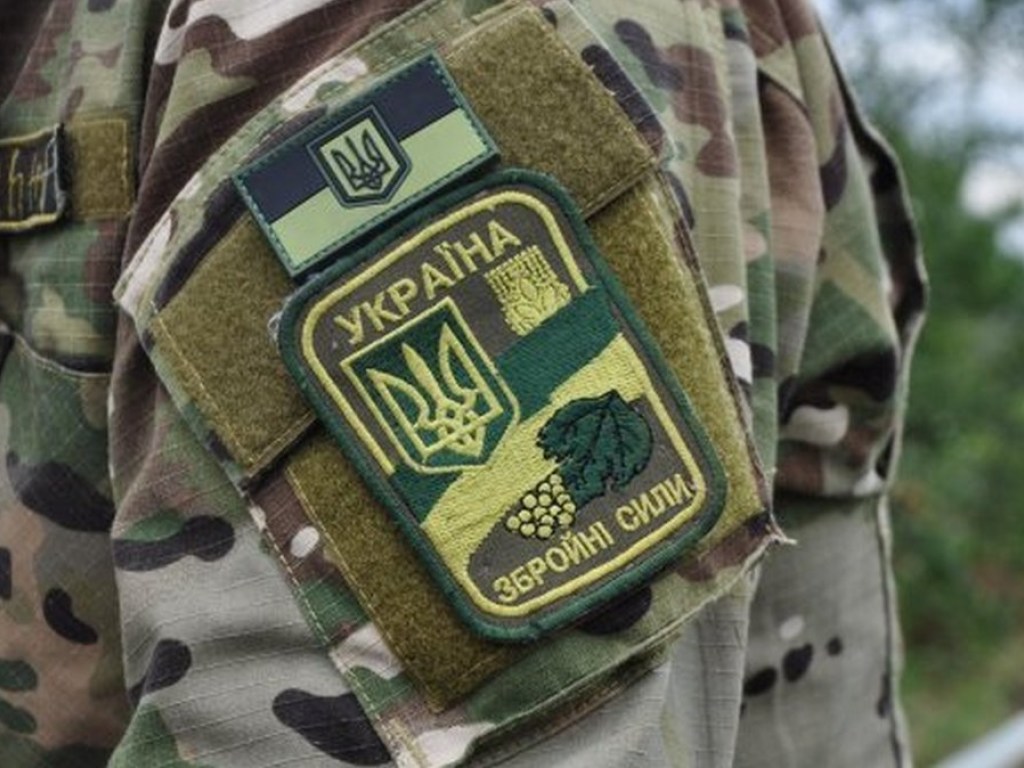 За сутки позиции ВСУ на Донбассе обстреляли 61 раз, 7 военнослужащих получили ранения