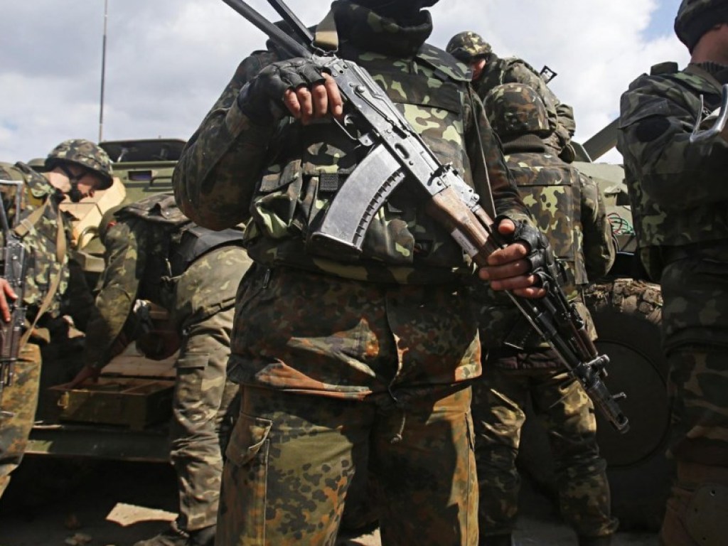 Политолог предупредил об «управленческой разбалансировке» силовиков из-за ООС на Донбассе