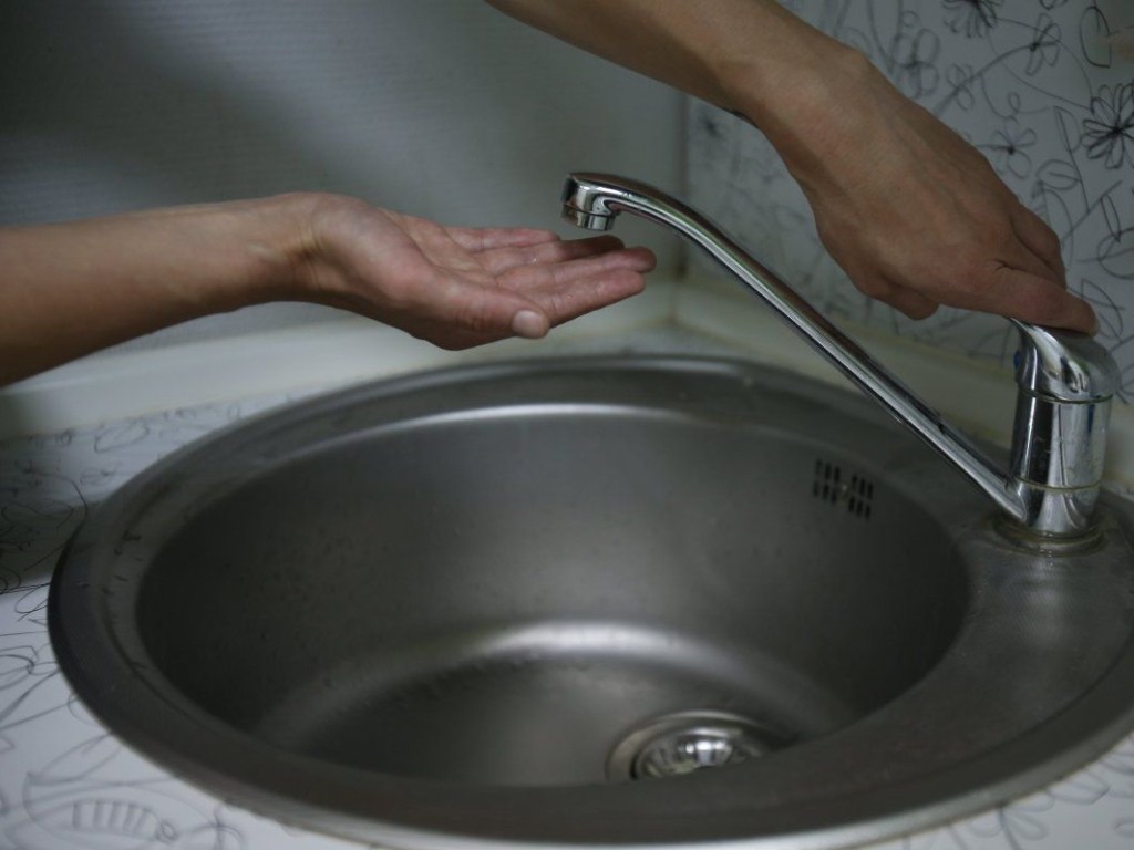 В пяти районах Киева отключат холодную воду: опубликованы адреса