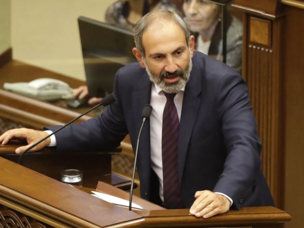 Парламент избрал Пашиняна премьер-министром Армении