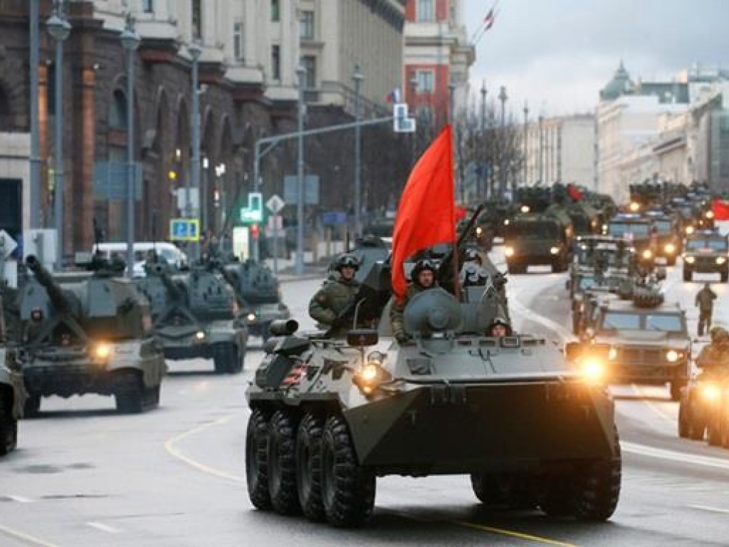 &#171;Терминатор&#187; и секретное вооружение: Как прошел Парад победы в Москве 9 мая (ФОТО, ВИДЕО)