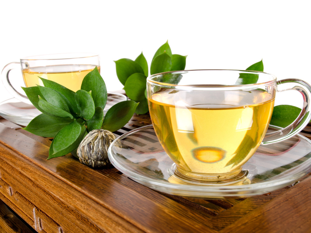 Эксперт рассказал, как зеленый чай помогает сбрасывать вес