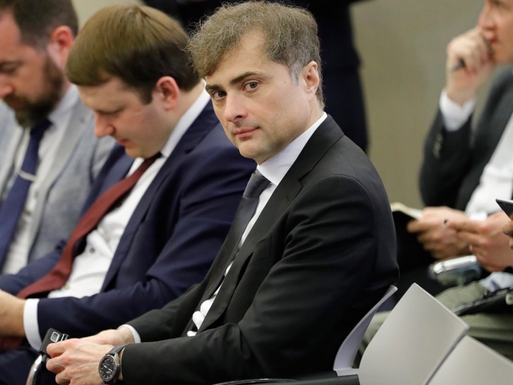 Сурков готовится покинуть пост помощника Путина – СМИ