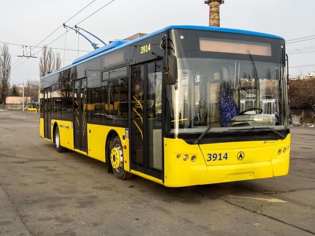 Из-за Лиги чемпионов изменят маршрут двух столичных автобусов