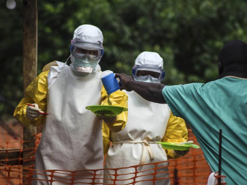 Эбола снова убивает людей: в Конго зафиксировали смерть