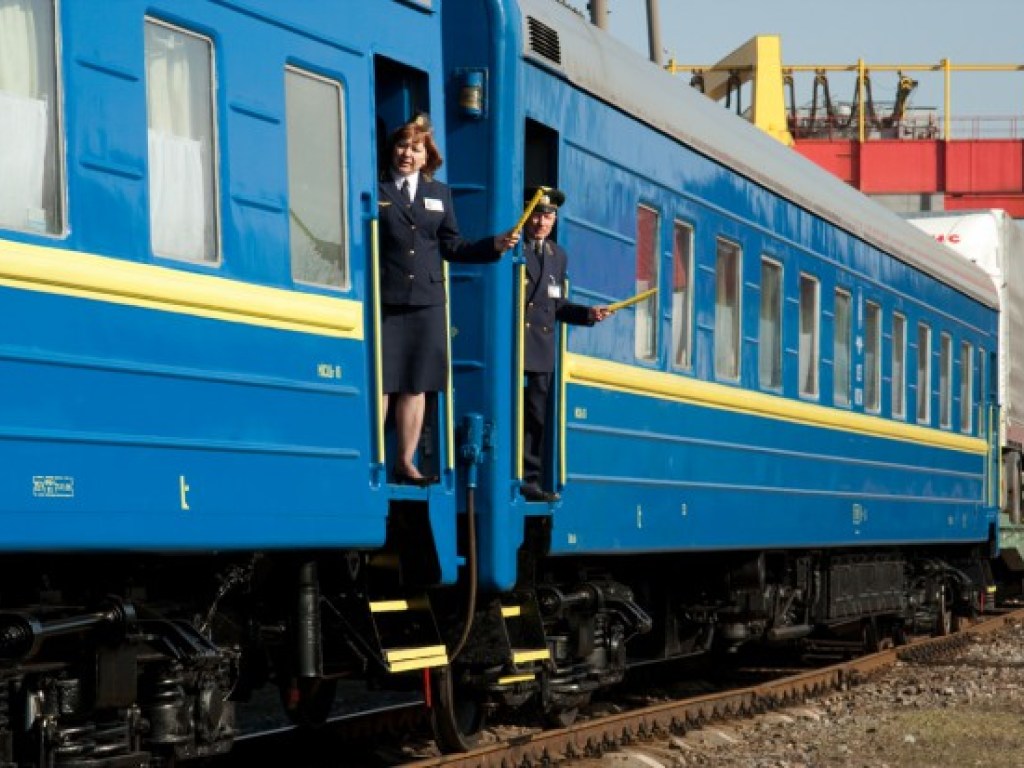 «Укрзализныця» введет новую систему уборки в поездах