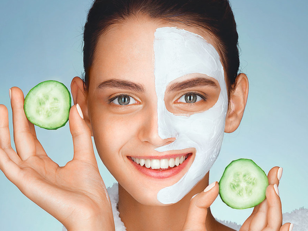 Косметолог: свежие фрукты чистят и питают кожу не хуже салонных процедур
