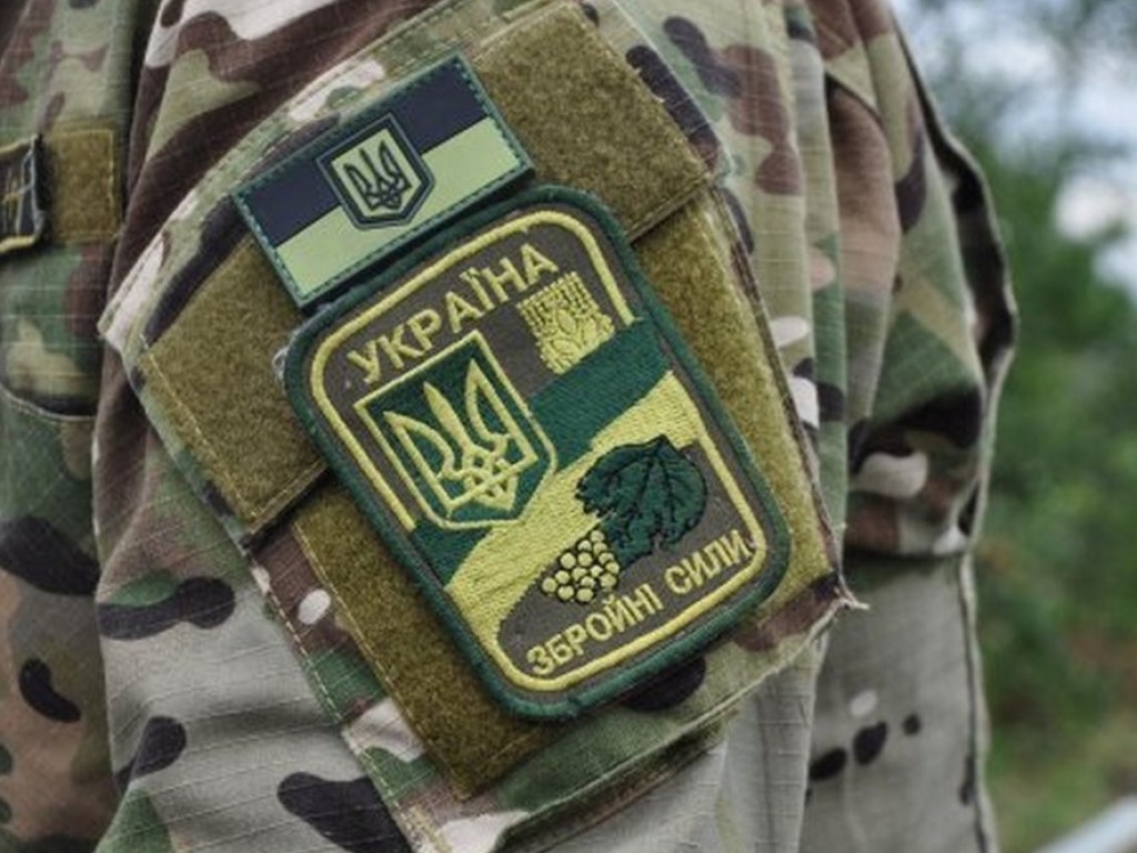 За сутки на Донбассе ранения получили двое украинских военных