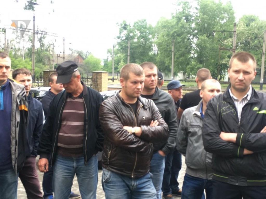 Украинские железнодорожники начали забастовку (ФОТО)