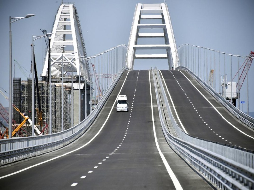 В НАТО заявили, что Керченский мост нарушает суверенитет Украины