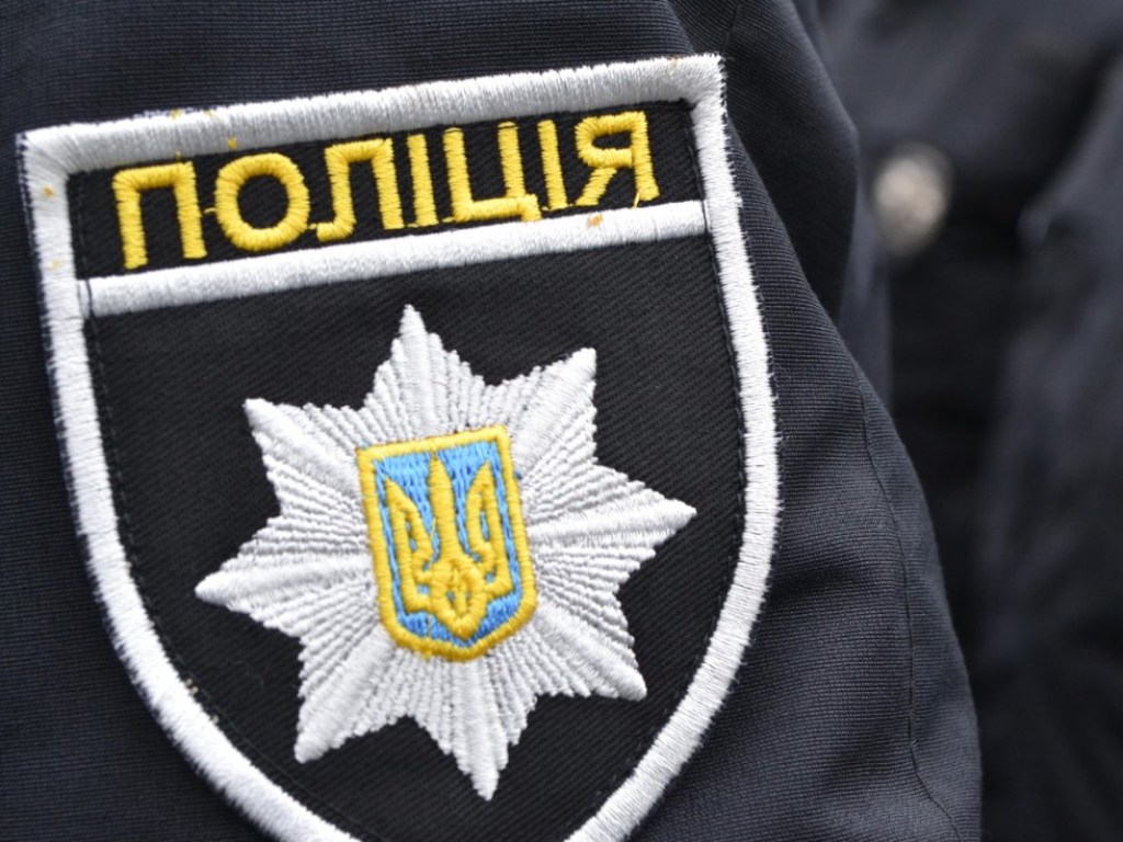 На Крещатике в Киеве молодого американца обокрали на 6 тысяч гривен &#8212; полиция