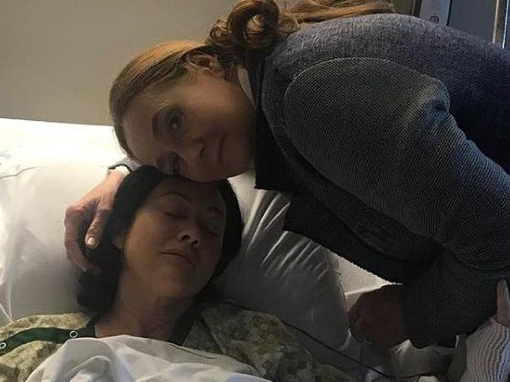 Звезда «Беверли Хиллз» пережила 10-часовую операцию из-за рака (ФОТО)
