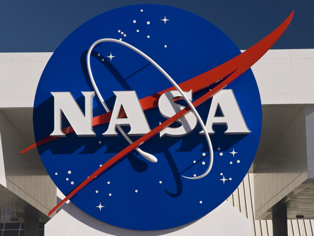 NASA запустит два космических зонда прямо на Солнце
