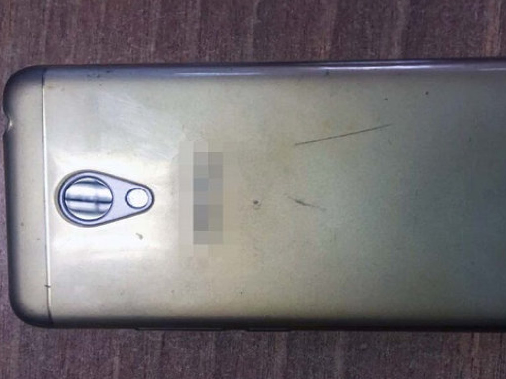 В центре Киев иностранец за полчаса украл два смартфона (ФОТО)