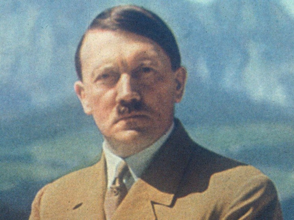 Эксперты назвали настоящую дату смерти Гитлера