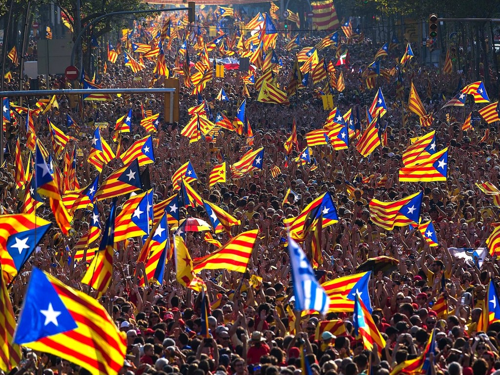 Европейский эксперт: Мадрид не признает легитимность нового правительства Каталонии