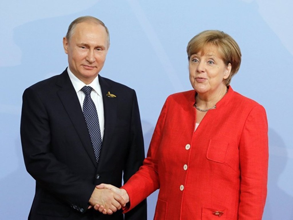 Итоги встречи Меркель-Путин: Украину ждет децентрализация и сокращение транзита газа