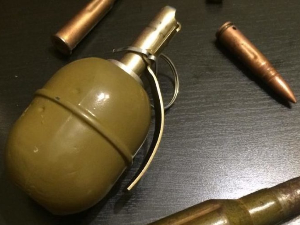 На Прикарпатье сержант ВСУ бросил гранату в людей возле кафе