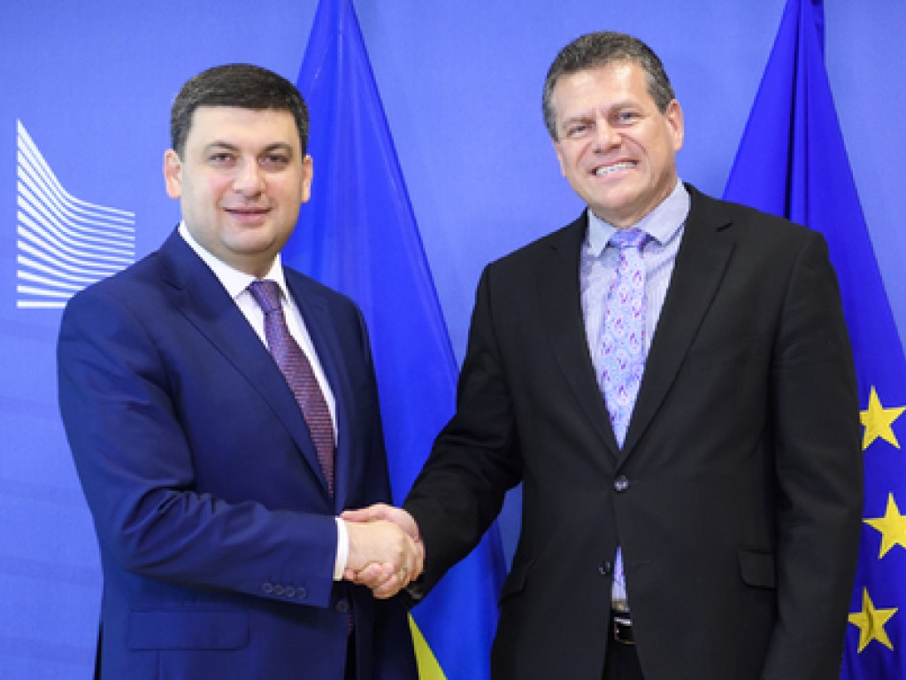 Украина и ЕС договорились о трехсторонних газовых переговорах
