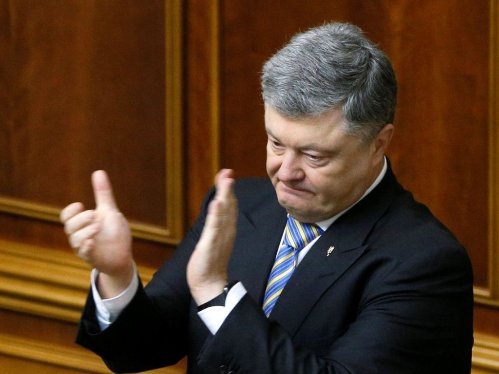 Пошел последний год президентского срока Порошенко: за 4 года рейтинг упал в 10 раз