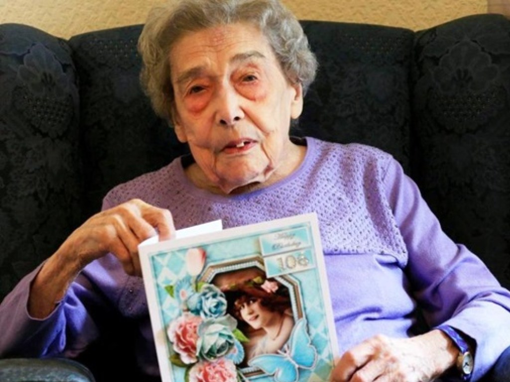 106-летняя британка объяснила свое долголетие отказом от мужчин (ФОТО)