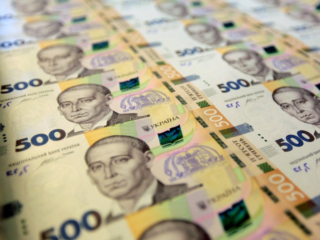 В Украине средняя зарплата в 2,3 раза выше минимальной &#8212; Госстат