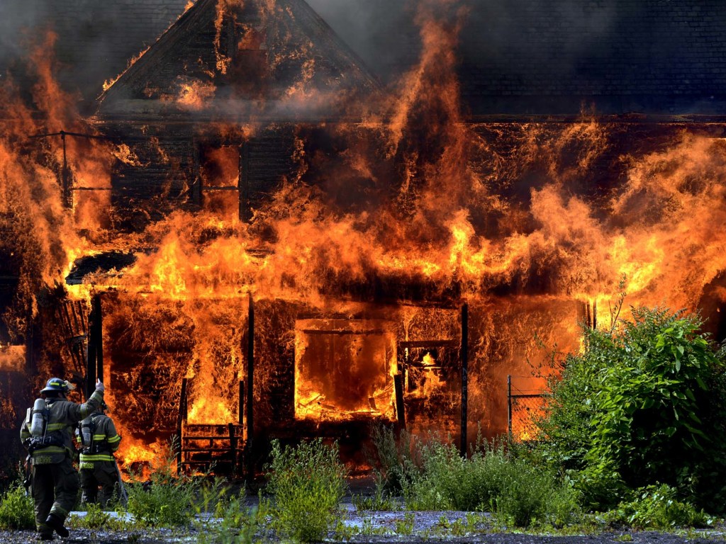 За сутки в Украине произошло 368 пожаров, погиб 1 человек