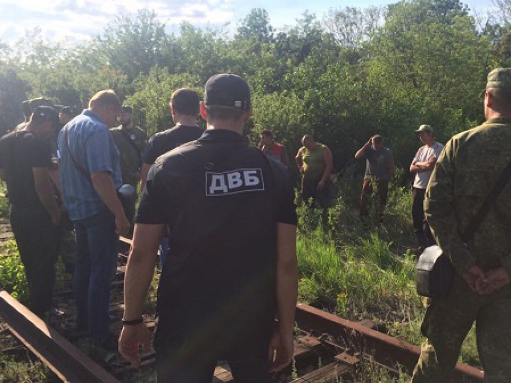 На Луганщине задержали расхитителей железнодорожных путей (ФОТО)