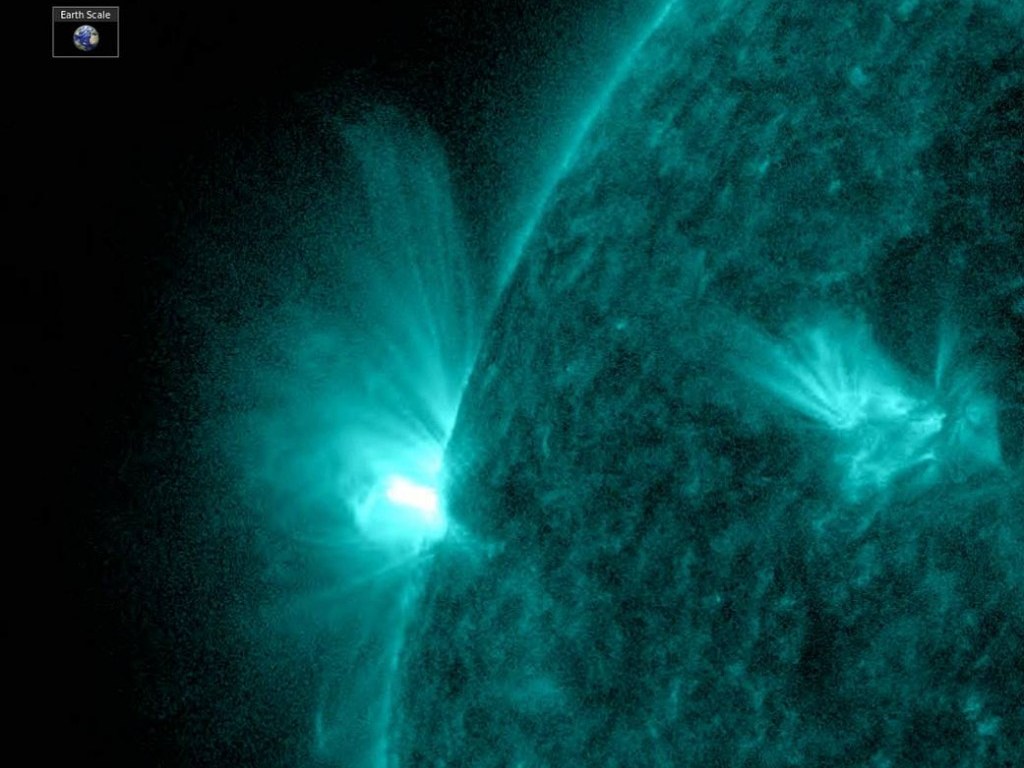 NASA опубликовало снимок вспышки на Солнце (ФОТО)