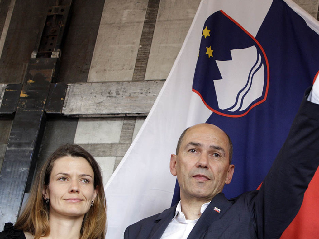 На выборах в Словении победила антимигрантская партия