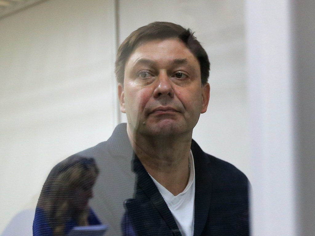 Прошение Вышинского об отказе от гражданства Украины направили Порошенко