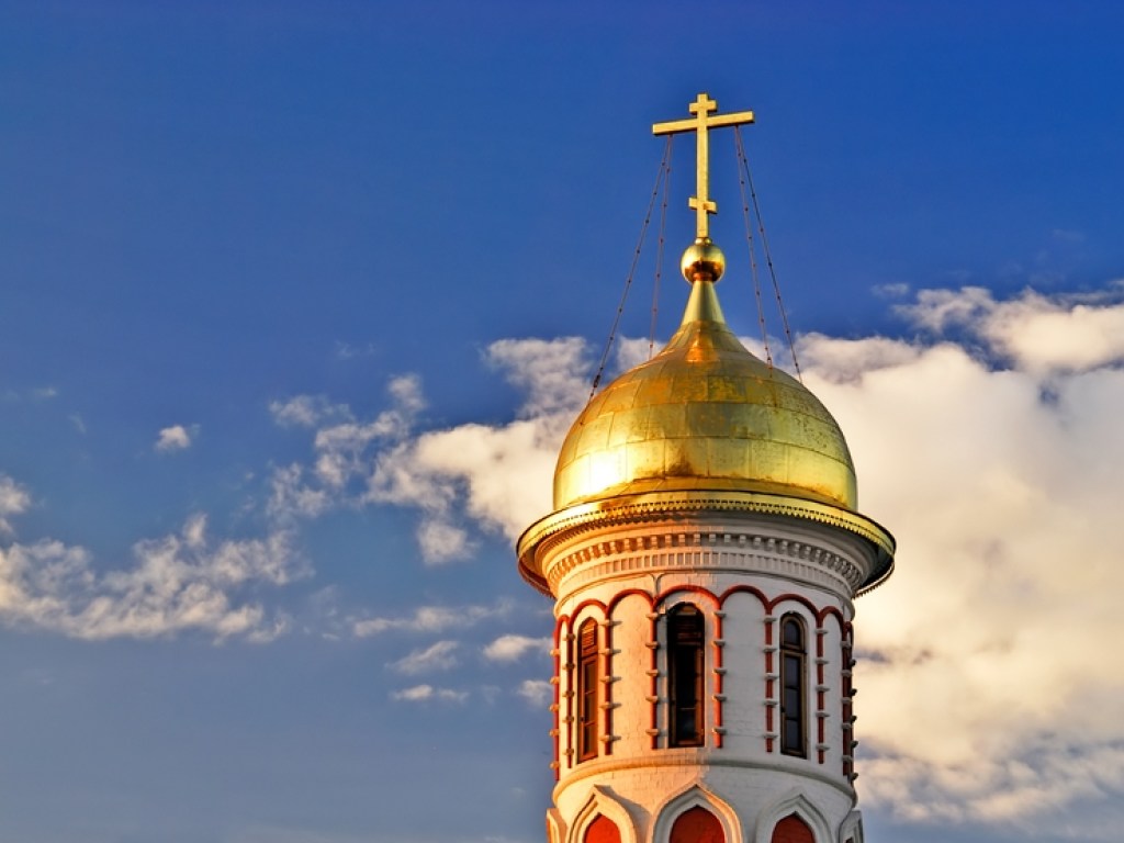 Православный календарь:  Сегодня празднование в честь Третьего обретения главы Иоанна Предтечи