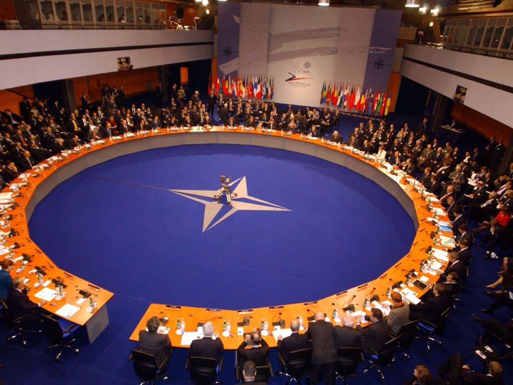 Эксперт объяснил, почему НАТО отказалась принимать Катар в свои ряды