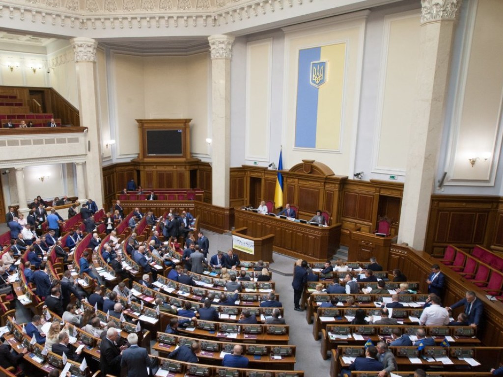 Депутаты одобрили создание Антикоррупционного суда  