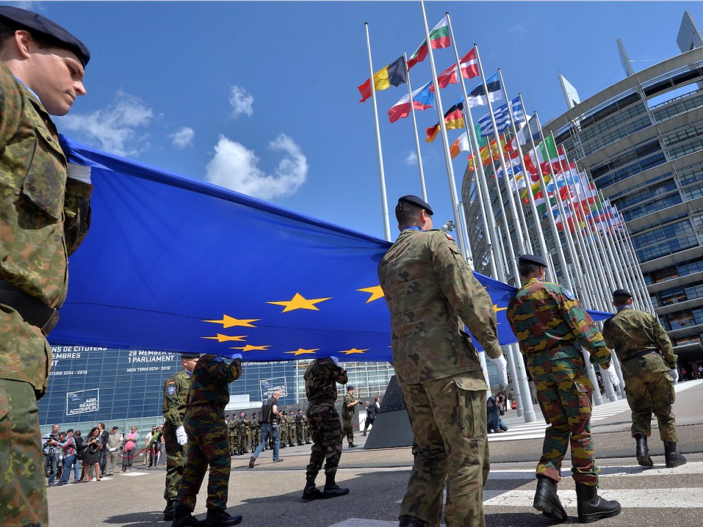 «Единая армия ЕС» может стать не только партнером, но и конкурентом НАТО – американский обозреватель