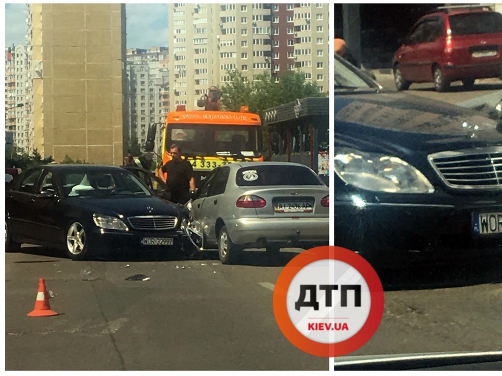 В Киеве Mercedes на «евробляхах» протаранил Daewoo (ФОТО)