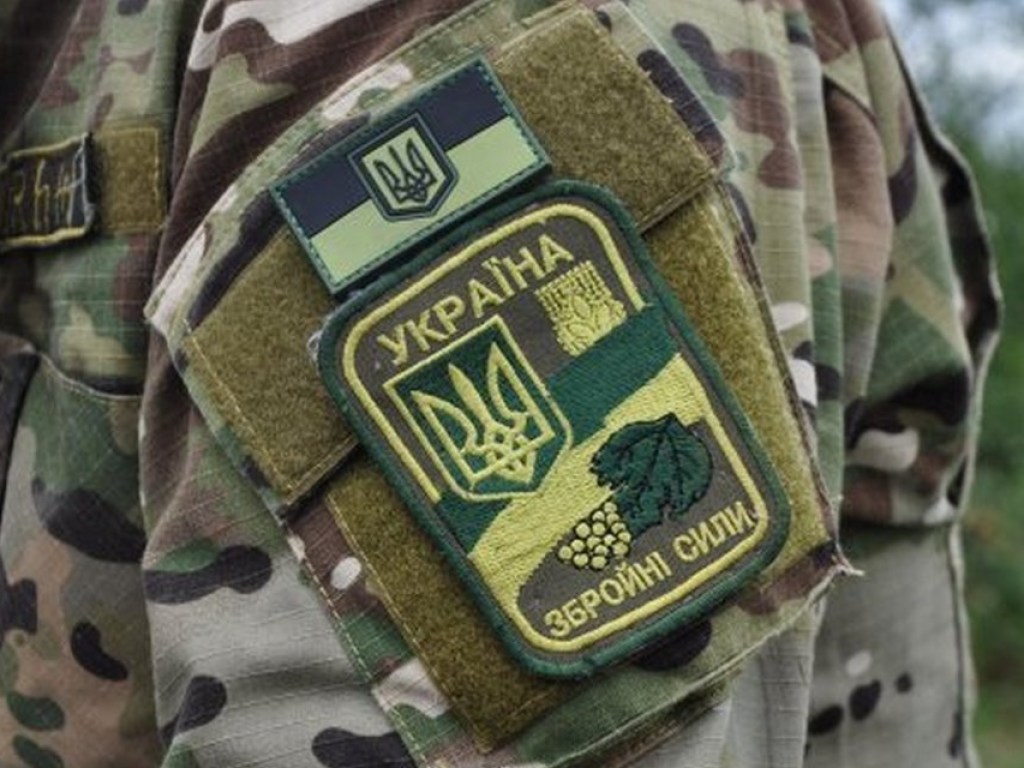 За сутки на Донбассе погиб украинский военный, еще двое ранены