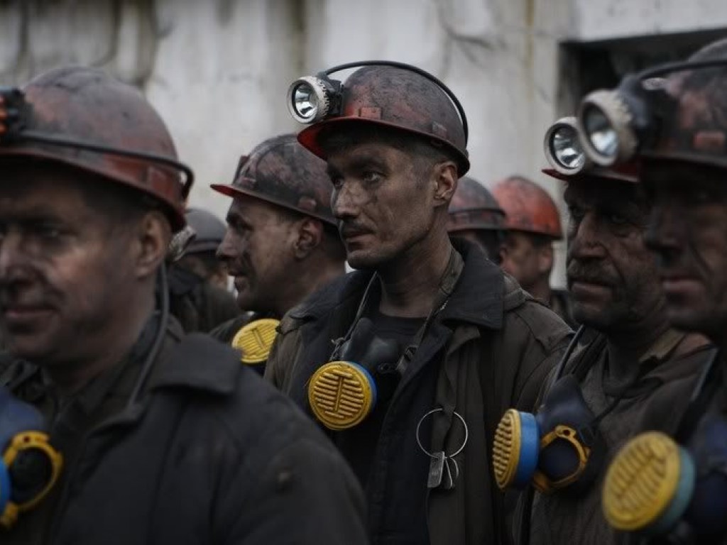 Зарплатные долги перед шахтерами достигли сотни миллионов гривен, им не на что даже хлеба детям купить – профсоюз горняков