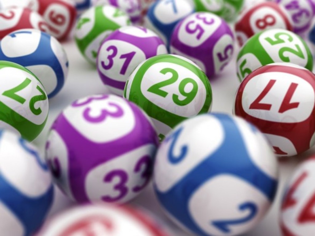 Житель США дождался выигрыш в лотерею, используя одни и те же цифры 18 лет
