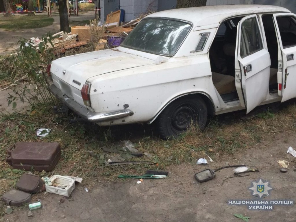 Владельцу взорвавшегося в Киеве авто вменяют две статьи УПК – полиция
