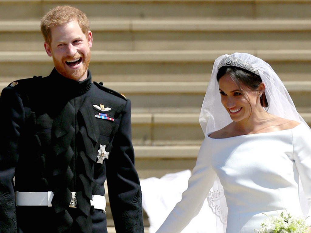 Один месяц как супруга: Меган Маркл рассказала о семейной жизни с принцем Гарри
