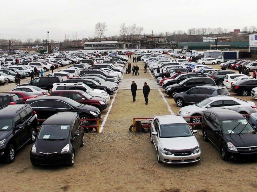 Автомобильный «еврохлам» создаст огромные проблемы в Украине &#8212; юрист