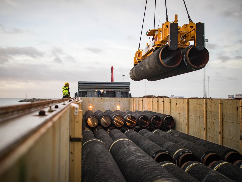 Банковая против Nord Stream 2: прожекты сталкиваются с реальностью