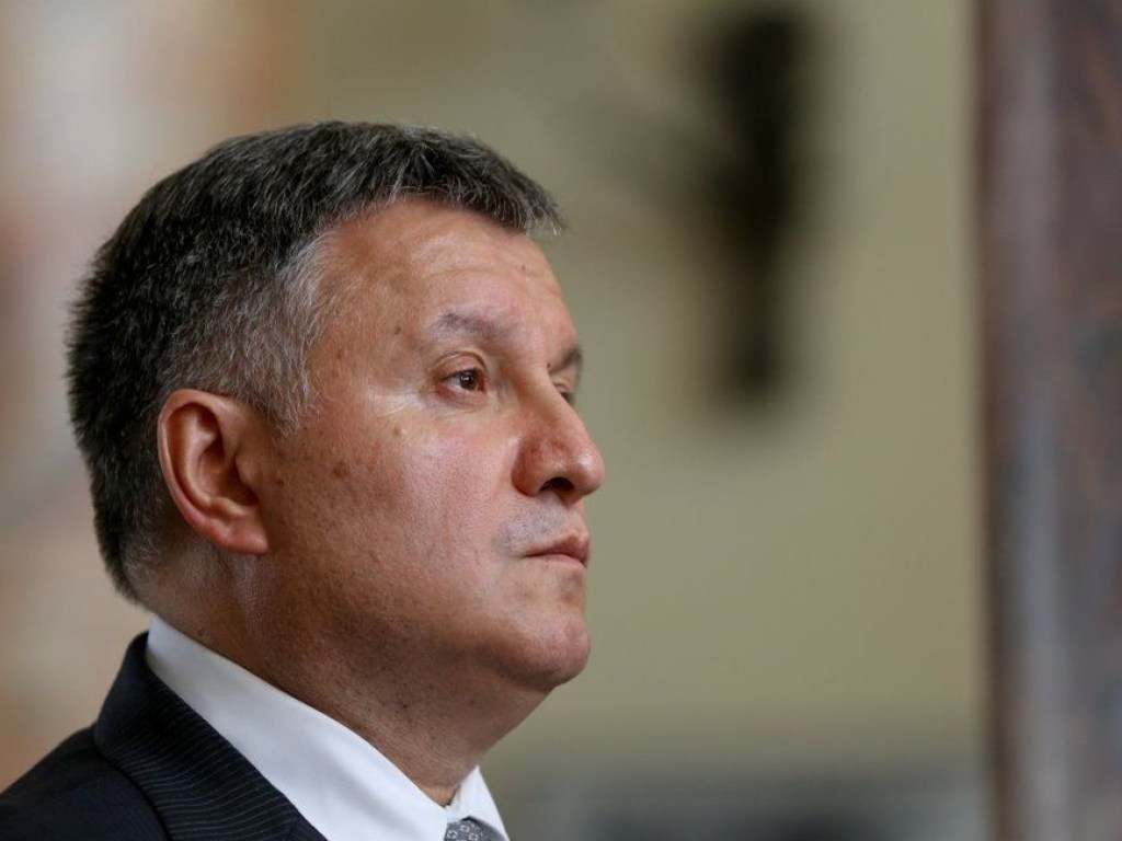 Аваков  может стать исполняющим обязанности министра – политолог