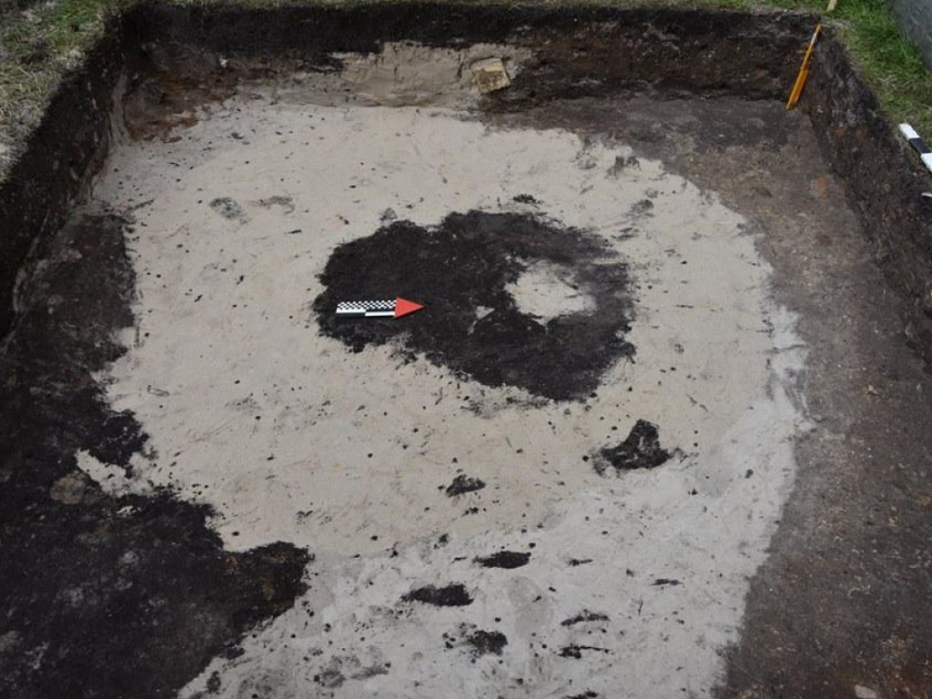 Археологи изучат древнее подземелье в Софийском соборе (ФОТО)