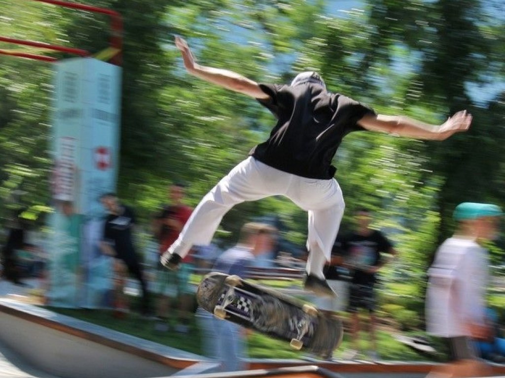 В Одессе скейтбордисты показали «высший пилотаж» (ФОТО)