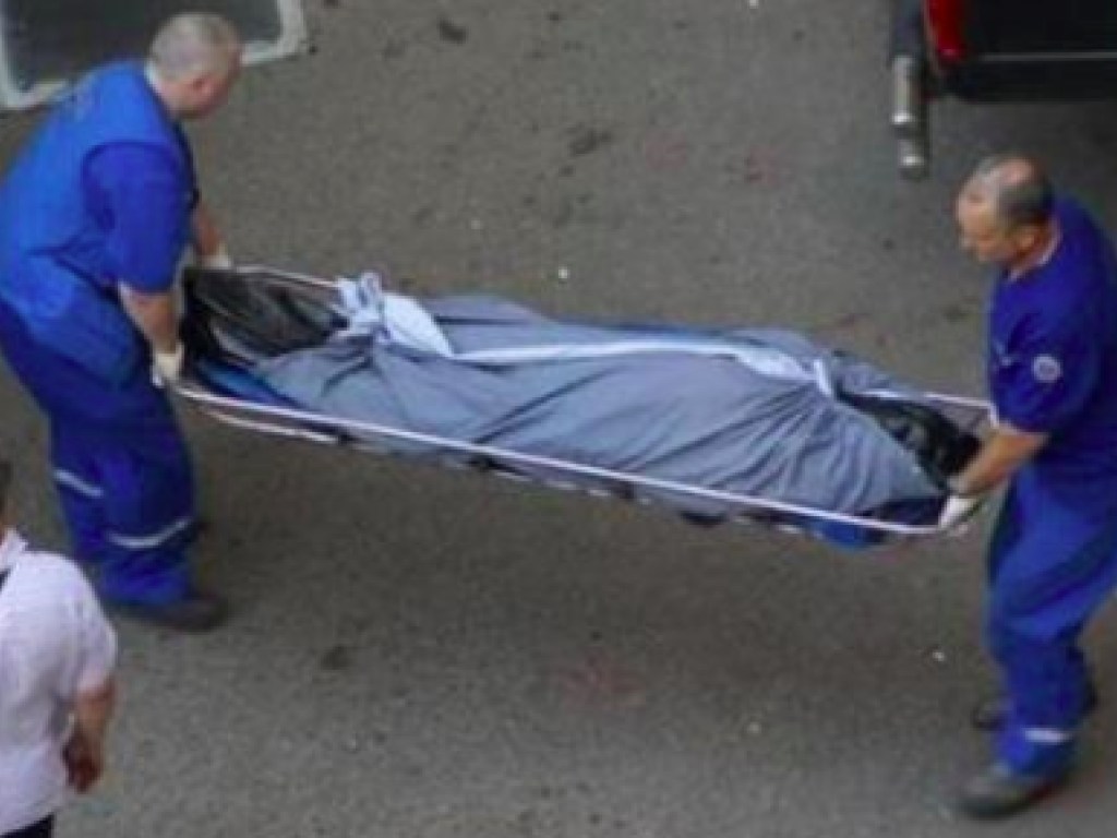 Житель Запорожья выпал с 11-ого этажа в попытке навестить знакомую через балкон (ФОТО)