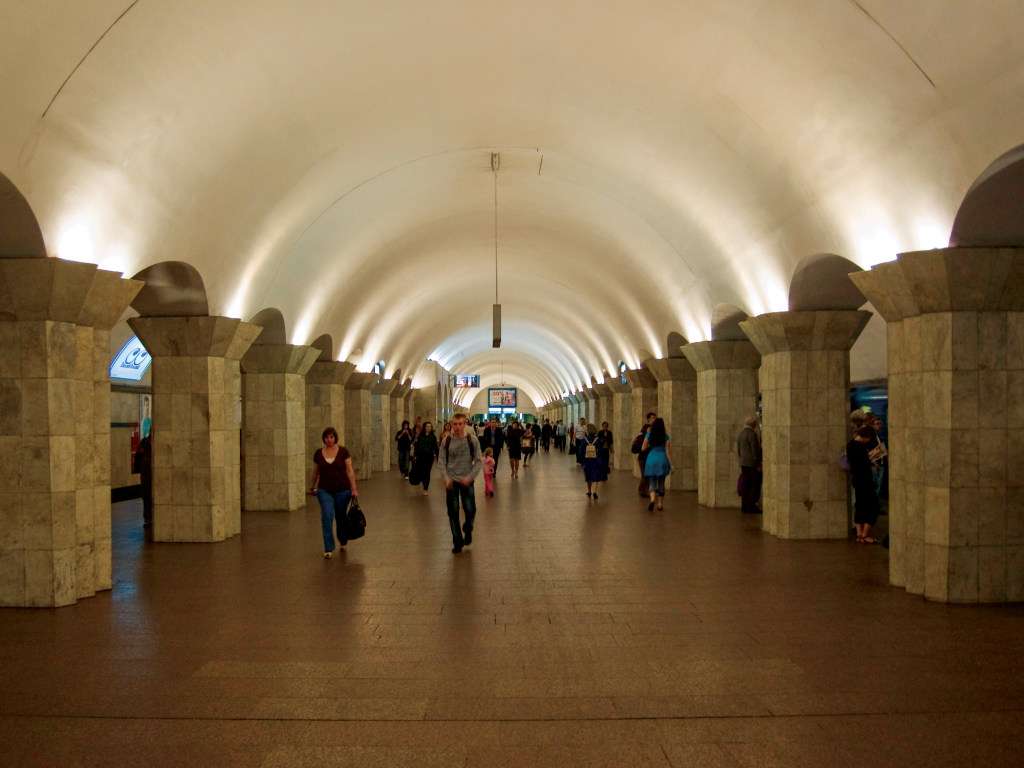 Завтра в Киеве планируют закрыть на вход 4 станции метро